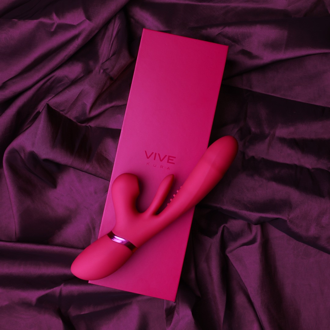 KURA - THRUSTING G-SPOT VIBRATOR WITH FLAPPING TONGUE AND PULSE WAVE STIMULATOR - PINK