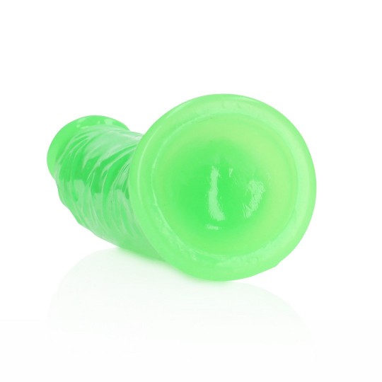 SLIM REALISTIC DILDO WITH SUCTION CUP - GLOW IN THE DARK - 6&#039; / 15,5 CM