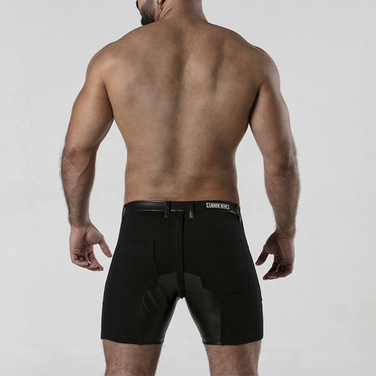 PANTALÓN CORTO ZAHONES 5 POCKET CHAP SHORT NEGRO LOCKER GEAR