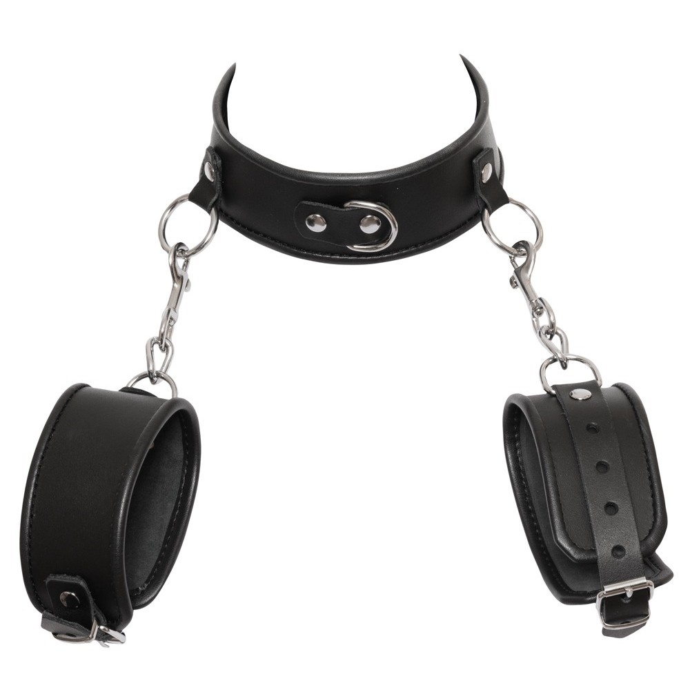 LEATHER COLLAR AND HANDCUFFS