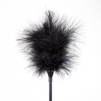 SECRET PLAY FEATHER DUSTER AND BLACK WHIP